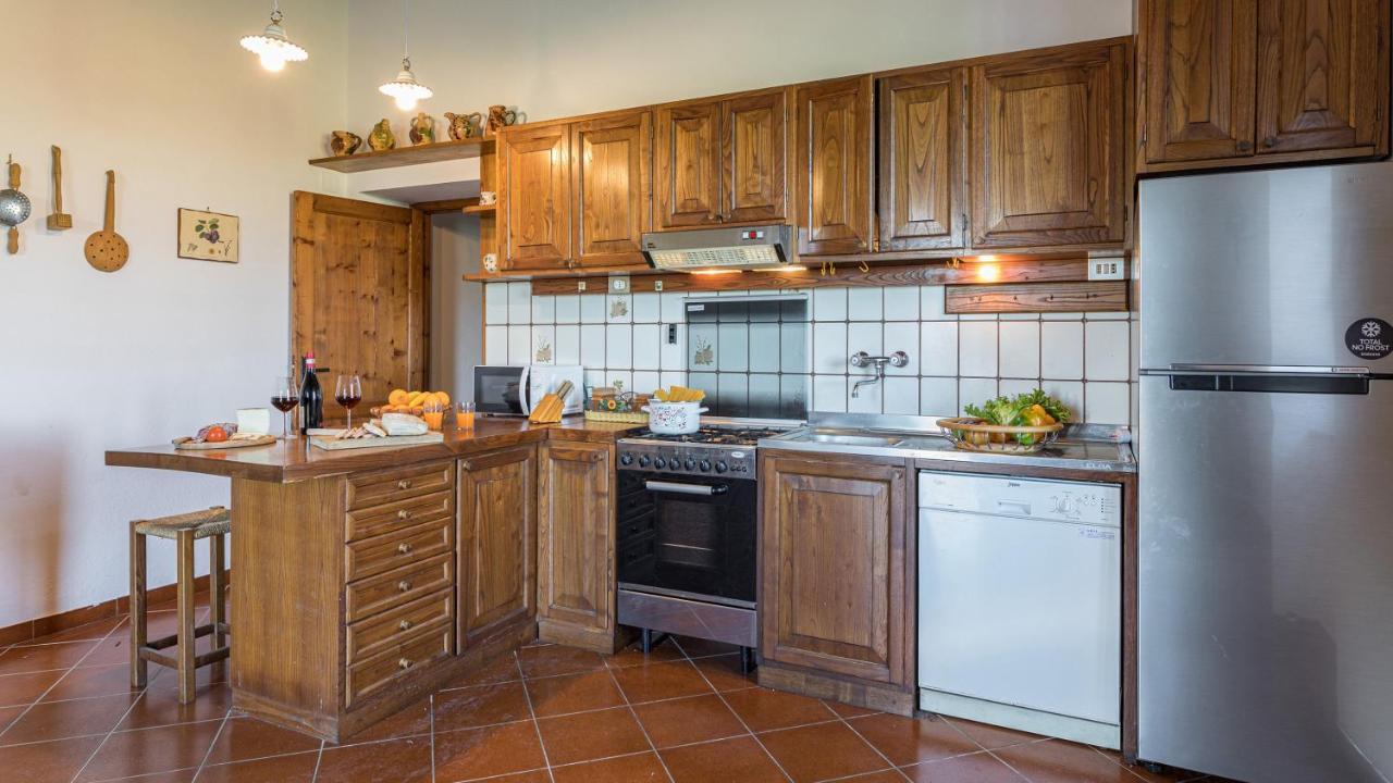 Casale Le Tre Querce 8&1, Emma Villas Orvieto Exterior photo