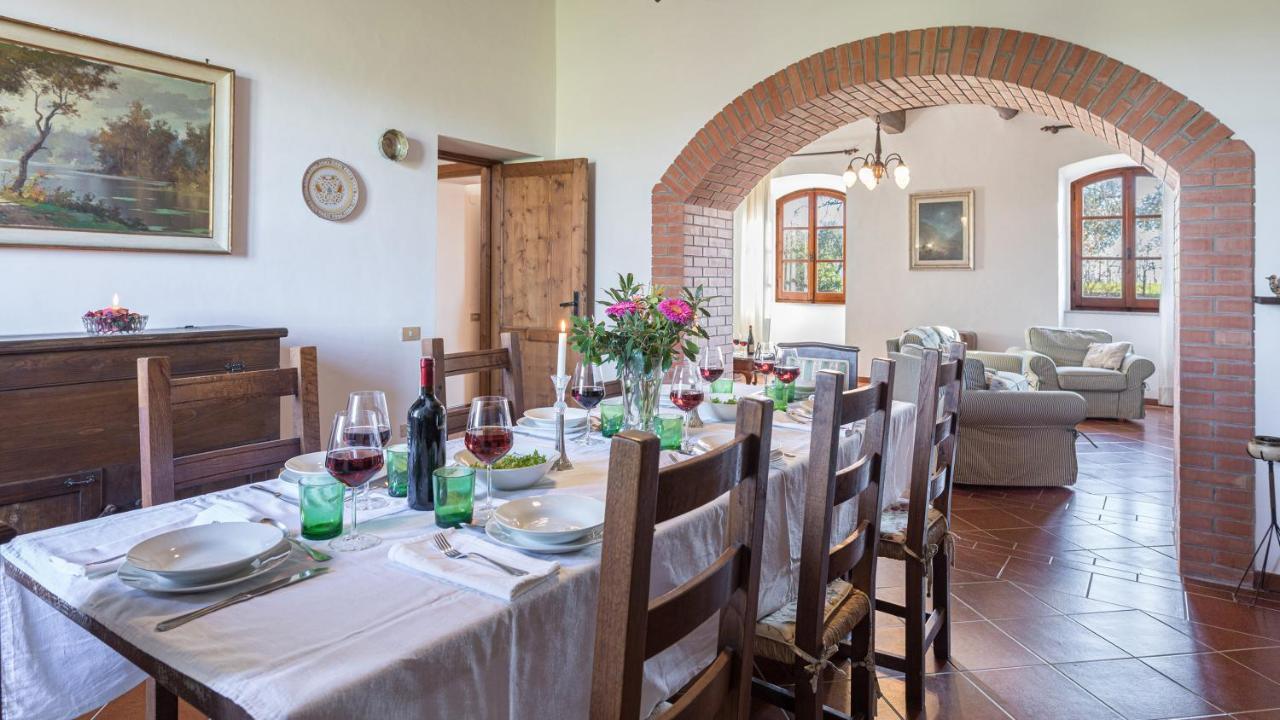 Casale Le Tre Querce 8&1, Emma Villas Orvieto Exterior photo