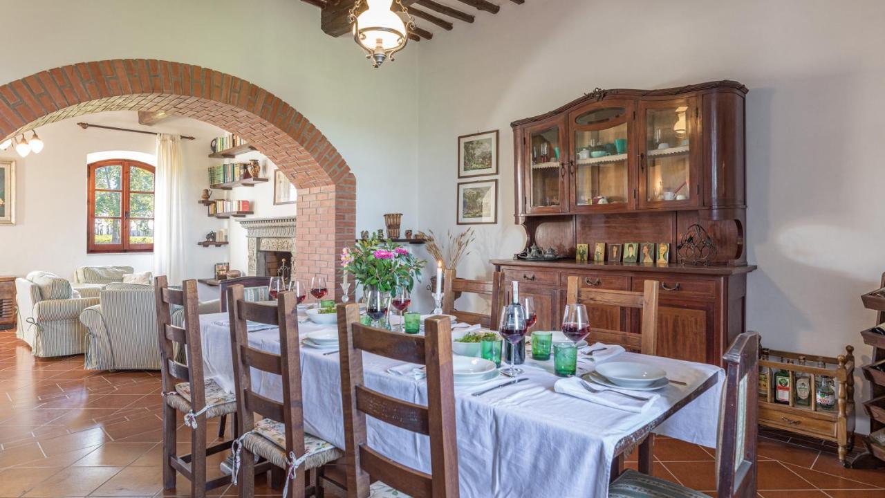 Casale Le Tre Querce 8&1, Emma Villas Orvieto Exterior photo